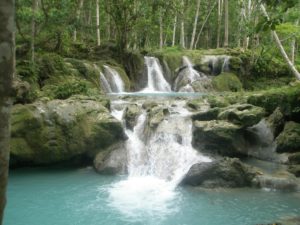водопад Monfort Bat Cave